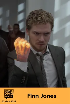 Finn Jones 3